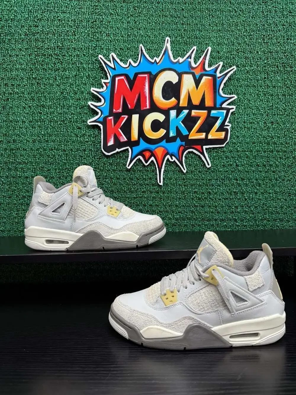 Air Jordan 4 Retro SE GS Craft Photon Dust Youth Size 6/7.5W Pre-Owned